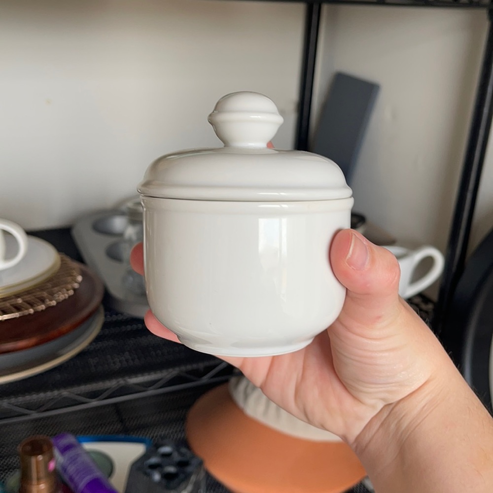 White serving set